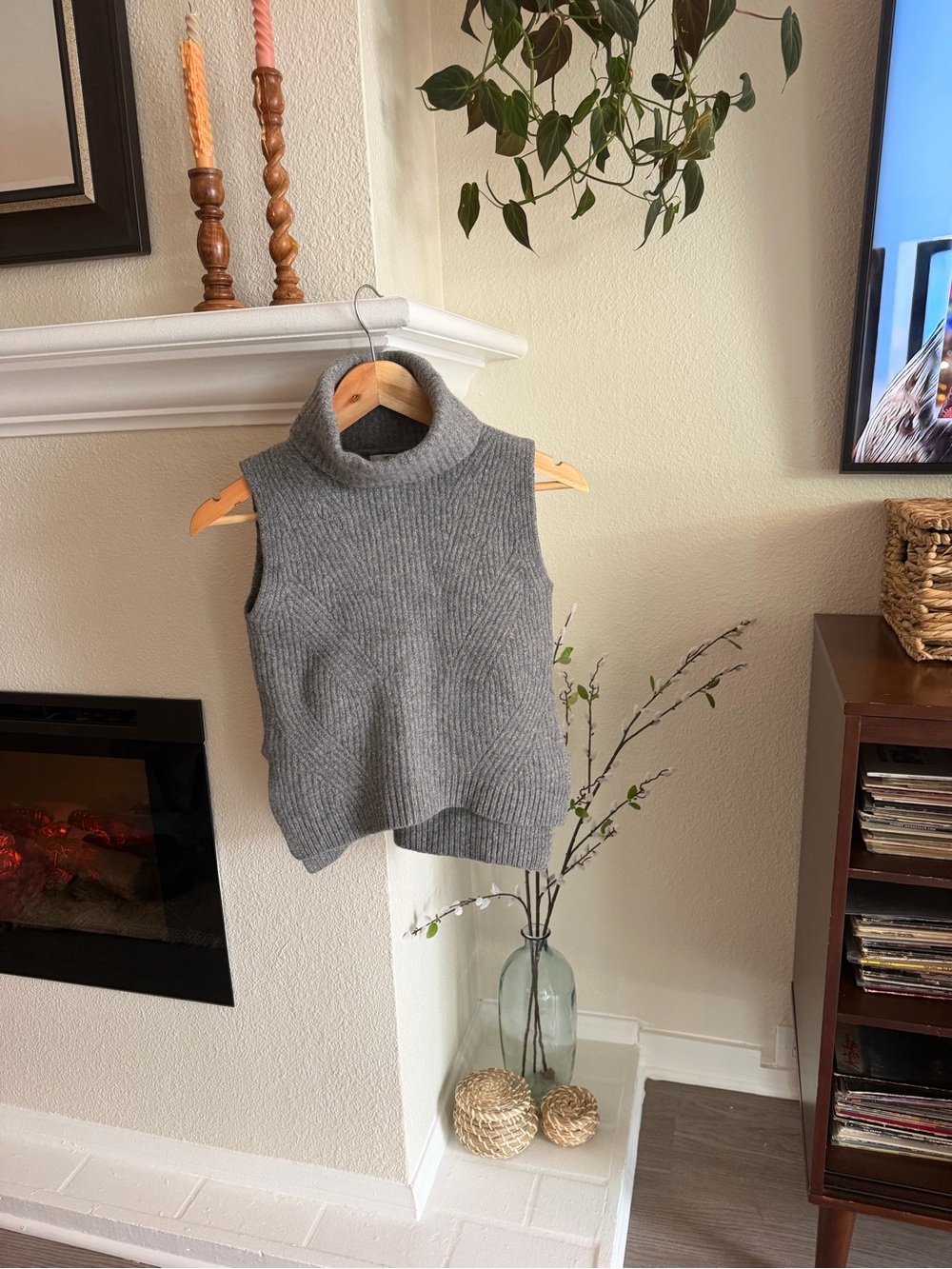 Madewell Gray Sleeveless Turtleneck Ribbed Sweater Vest